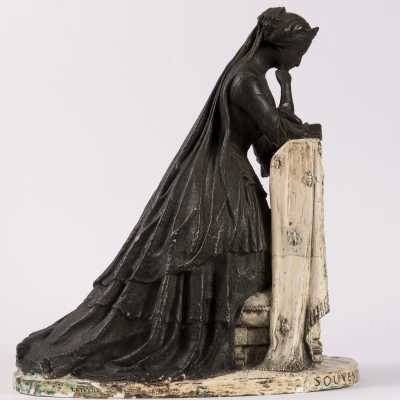 Impératrice Eugénie agenouillée, c.1853, Marie Louise Lefèvre Deumier - Paul Bert Serpette