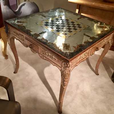 table à jeux maison Jansen