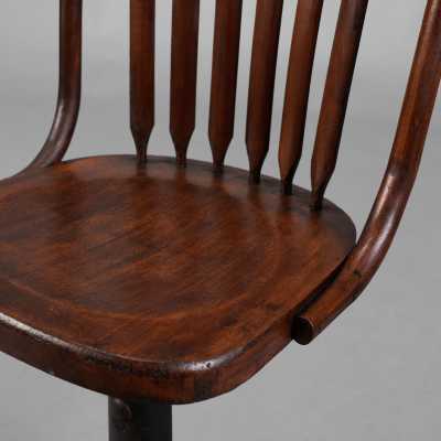 The Boston - Adjustable chair and desk - Chandler Co. Boston Mass. Pat Nov 14.93 - June 9.96