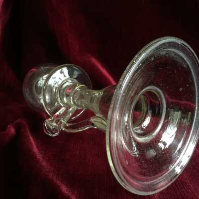 Pied large en coupelle