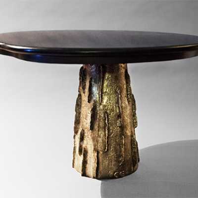 Center table in bronze and black male top model Pigmee