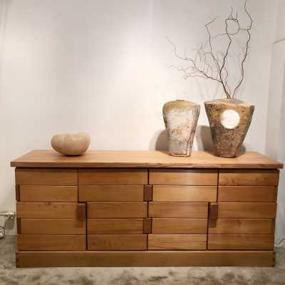 Sideboard in elm. Elm wood. Chapo.