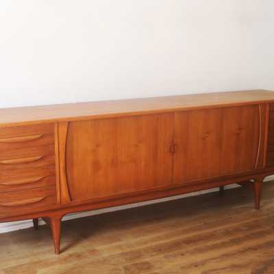 overview of the furniture