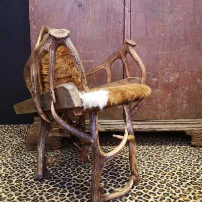 Petite chaise trophée