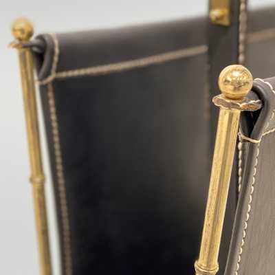 Magazine holder
