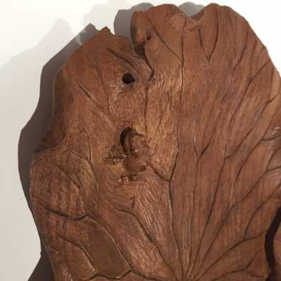 Sensekibon Frog on lotus leaf - Japanese carved wooden tray