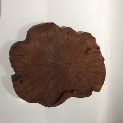 Sensekibon Frog on lotus leaf - Japanese carved wooden tray