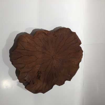 Sensekibon Frog on lotus leaf - Japanese carved wooden tray