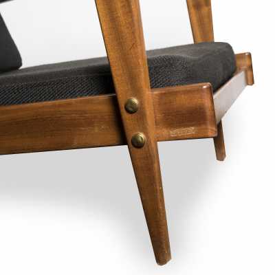 sornay armchairs © Caroline Perrier