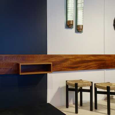 Rare headboard in solid oak. Charlotte Perriand