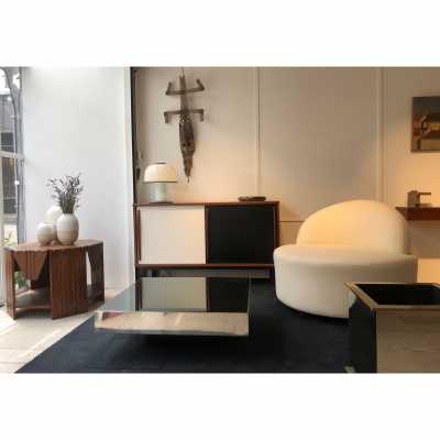 Vladimir Kagan sofa.