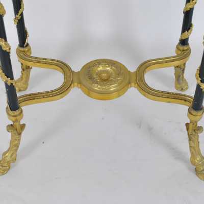 Guéridon oval en bois et bronze, époque XIXème siècle