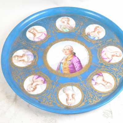 Pedestal table with Sèvres tray, Portait of Louis 16, 19th century