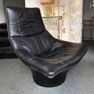 pair of gerard van den berg montis leather armchairs 1970 1980