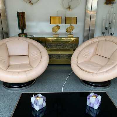 Saporiti leather armchairs italy 1970 space age