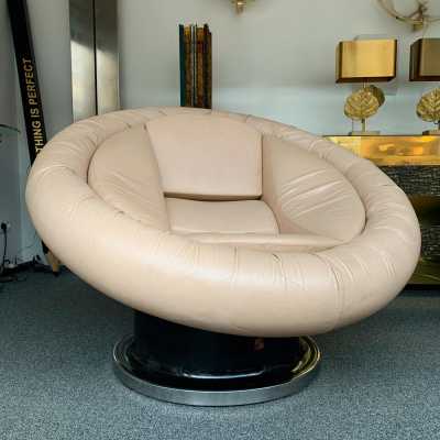 Saporiti leather armchairs italy 1970 space age