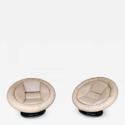 Saporiti leather armchairs italy 1970 space age