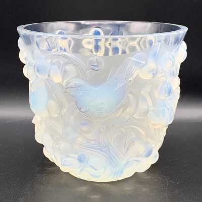 Avallon vase