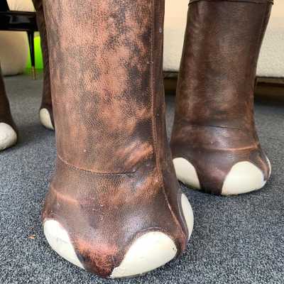 bar elephant leather dimitri omersa valenti spain 1970