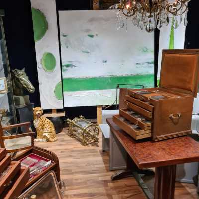 oak cabinet