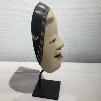 Noh Koomote mask signed Nakai Senkan - Japan