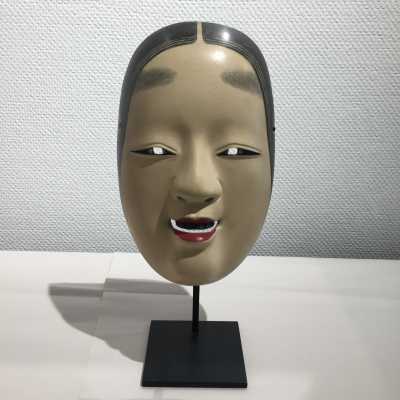 Noh Koomote mask signed Nakai Senkan - Japan