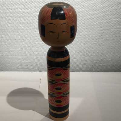 Large kokeshi signed by Hiro Yamatake - Japan