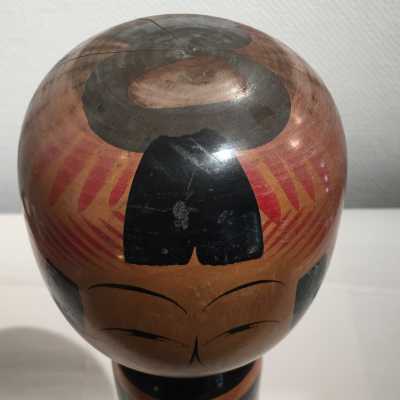 Large kokeshi signed by Hiro Yamatake - Japan