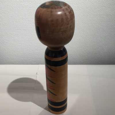 Large kokeshi signed by Hiro Yamatake - Japan