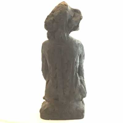 Sculpture of a crouching girl - Japan