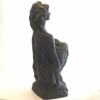 Sculpture of a crouching girl - Japan