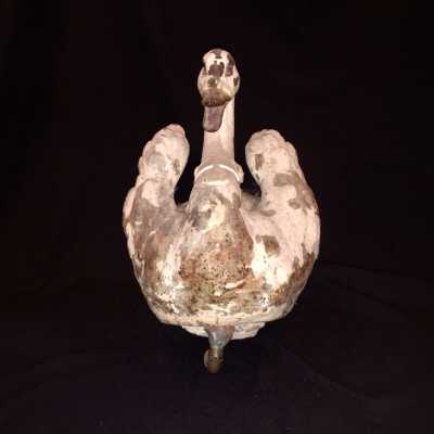 cast iron swan fountain