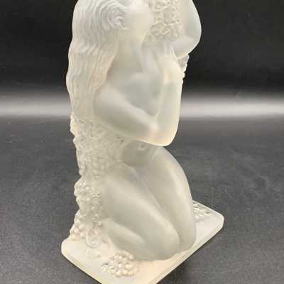 autumn statuette