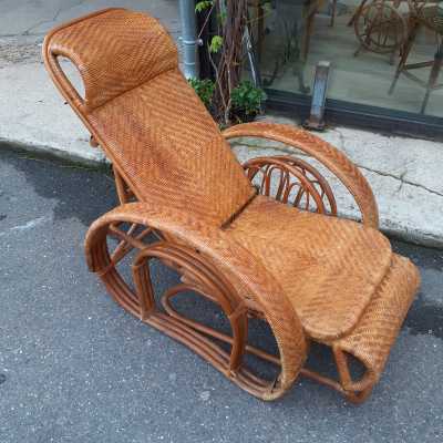 braided wicker patio chairs