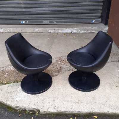 Polaris Guariche armchairs