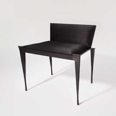 LONGCHAMP CHAIR_Lonchamp chair_ © Anasthasia Millot_noire
