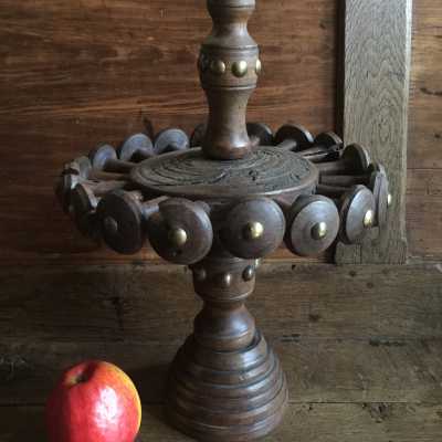 Breton table spoons-holder, in turned wood and brass nails - Popular Folk Art of Brittany. In turned chestnut wood, each hook is decorated with a brass nail,