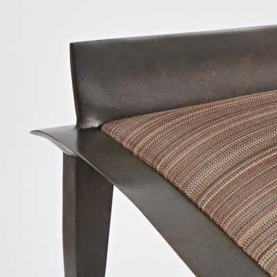 LONGCHAMP STOOL_ Longchamp Stool_ © Anasthasia Millot_détail
