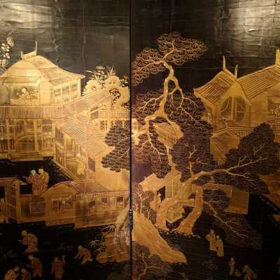 Chinese lacquer screen