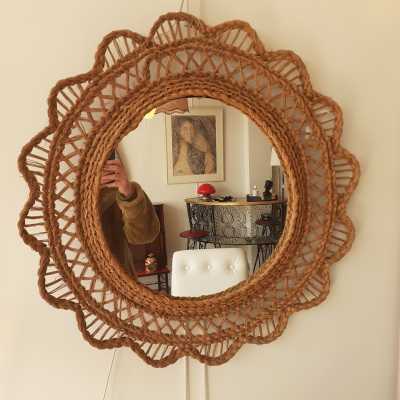 Braided bangle mirror