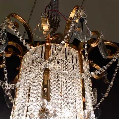 Hot air balloon chandelier