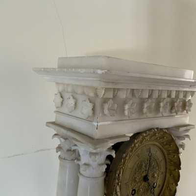 Portico clock in alabaster