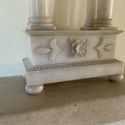 Portico clock in alabaster