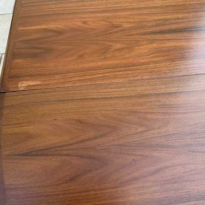 Scandinavian table