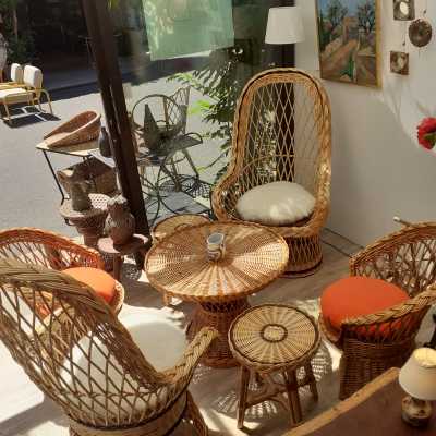 rattan lounge