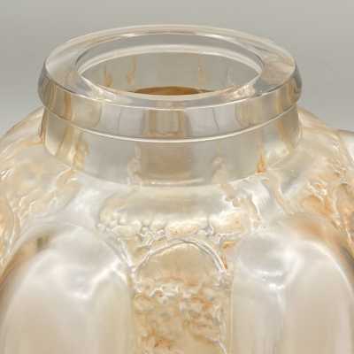 Lalique vase neck
