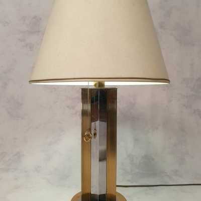 Romeo Rega lamp