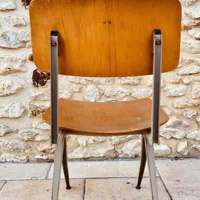 Metal compass chair