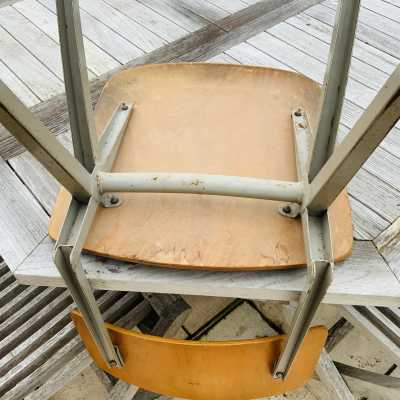 Metal compass chair
