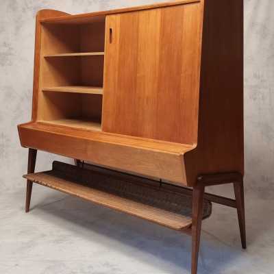 Dresser L. Paolozzi